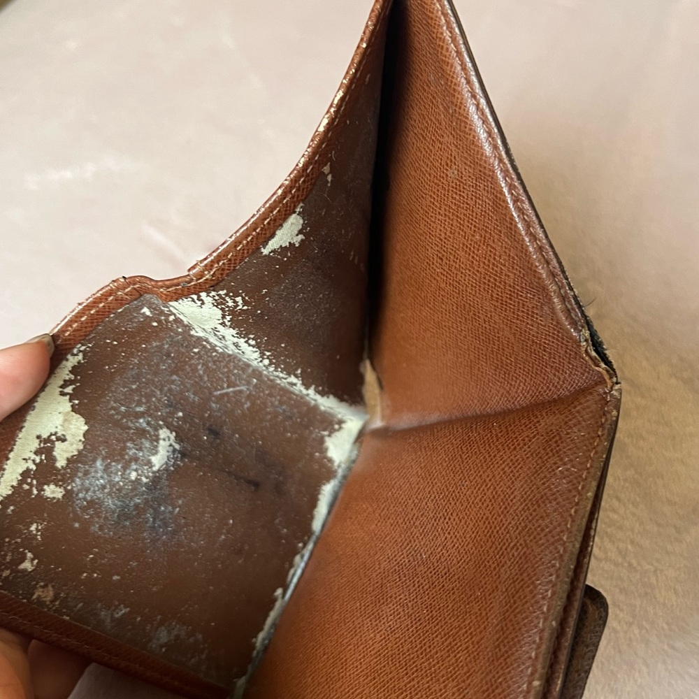 Authentic Louis Vuitton Wallet - Picture 6 of 8